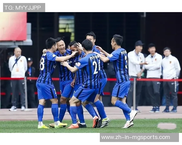 江苏苏宁后备队与贵州恒丰后备队激战正酣展现青春风采与竞技精神 江苏苏宁后备队与贵州恒丰后备队激战正酣展现青春风采与竞技精神